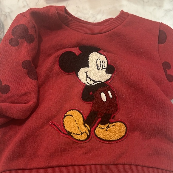 Disney Target toddler sweatshirts Mickey Mouse price is for all three - Picture 4 of 4